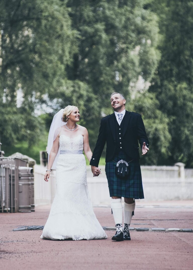 Natural Wedding Photography at New Lanark Mill Hotel by Glasgow Wedding Photographer Richard Campbell